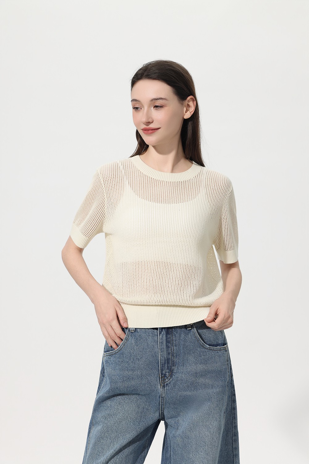 lady sweater 1